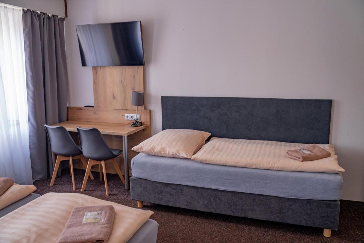 Hotel Zlata Labut Králíky Exteriör bild