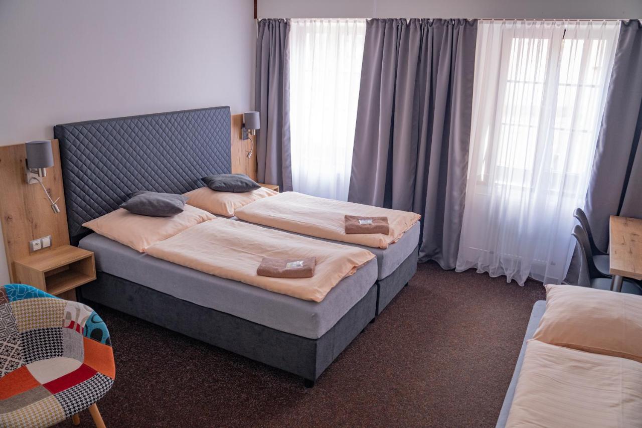 Hotel Zlata Labut Králíky Exteriör bild